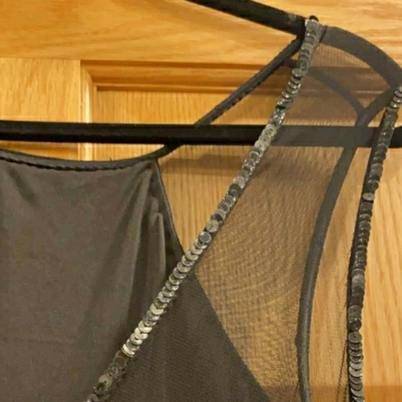 Parker Mona Sequin Sleeveless Column Gown - Picture 7 of 14